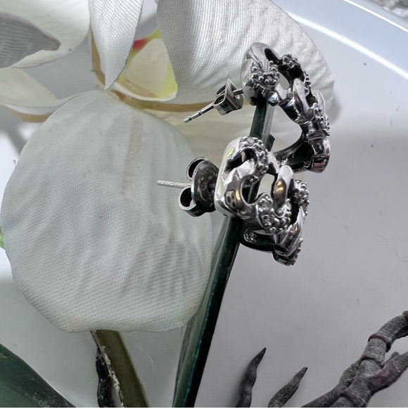 Sterling Silver.925 Genuine Diamond Heart Earrings - Picture 3 of 5